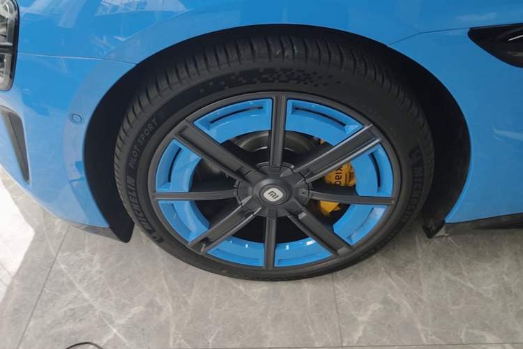 Used Xiaomi Auto SU7 2026 Model Pro Left Front Wheel Hub