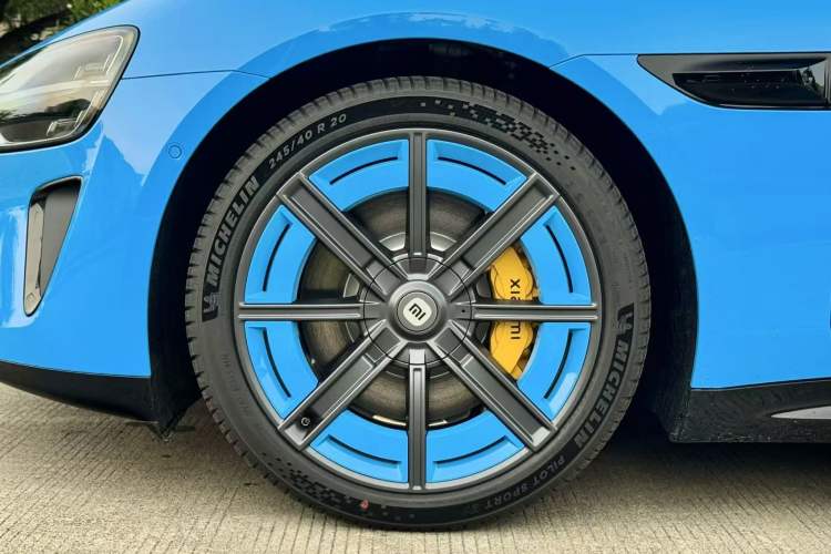 Used Xiaomi Auto SU7 2026 Model Pro Left Front Wheel Hub