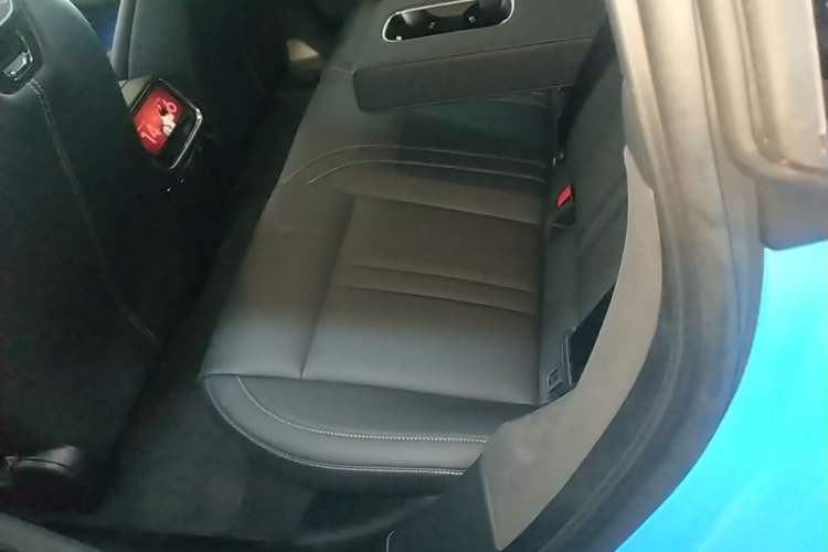 Used Xiaomi Auto SU7 2026 Model Standard Edition Left Rear Seat