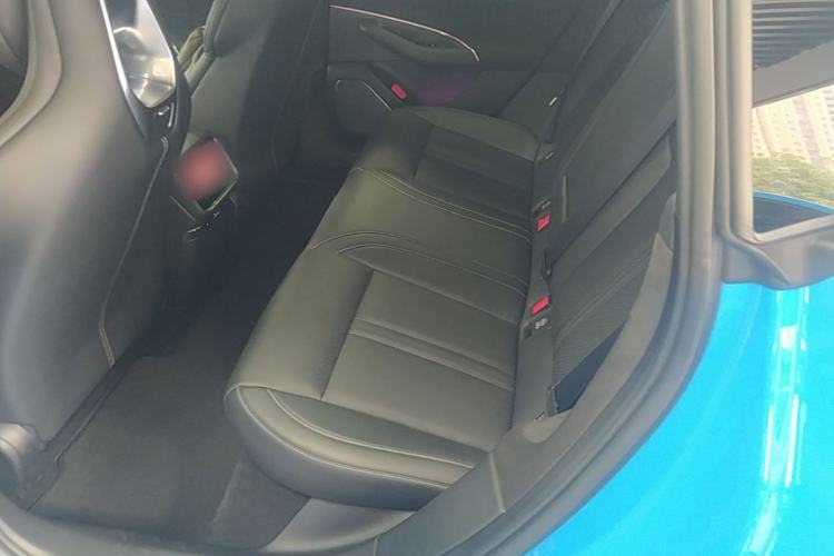 Used Xiaomi Auto SU7 2026 Model Standard Edition Left Rear Seat