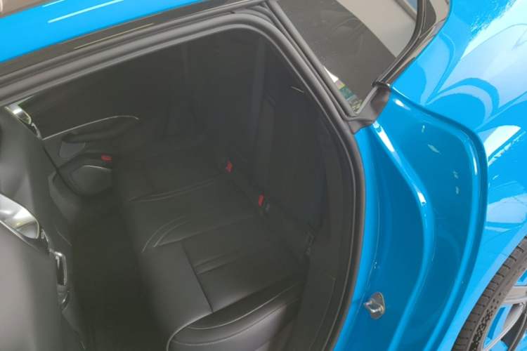 Used Xiaomi Auto SU7 2026 Model Pro Left Rear Seat