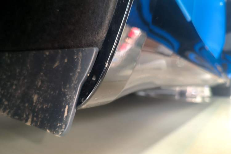 Used Xiaomi Auto SU7 2026 Model Pro Left Side Sill
