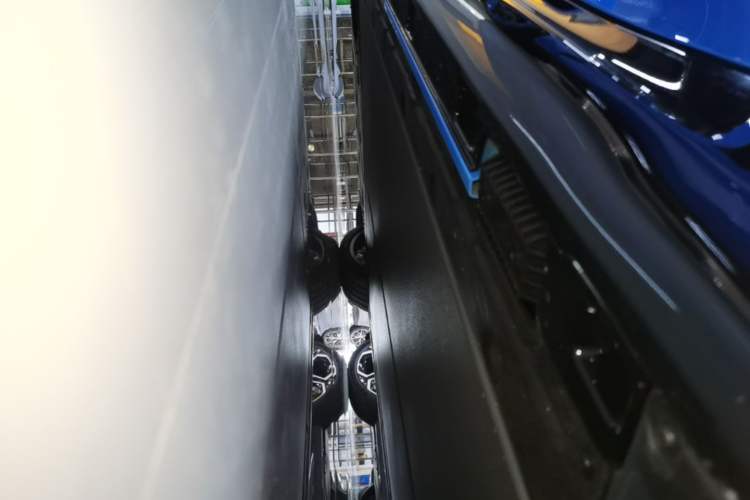 Used Xiaomi Auto SU7 2026 Model Pro Left Side Sill
