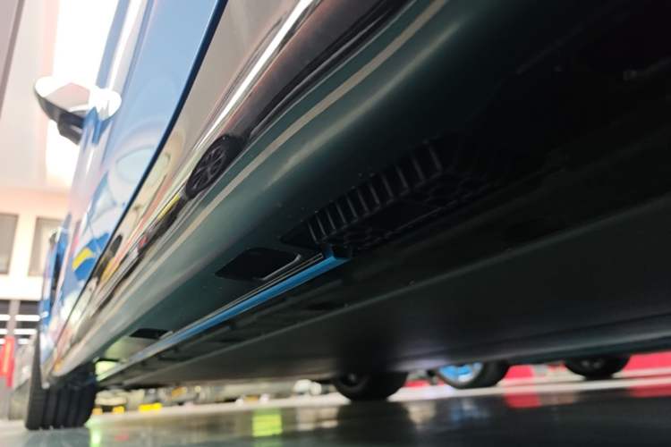 Used Xiaomi Auto SU7 2026 Model Pro Left Side Sill