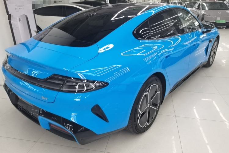 Used Xiaomi Auto SU7 2026 Model Standard Edition Rear Right 45 Deg