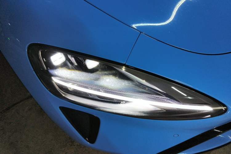 Used Xiaomi Auto SU7 2026 Model Max Right Front Headlight