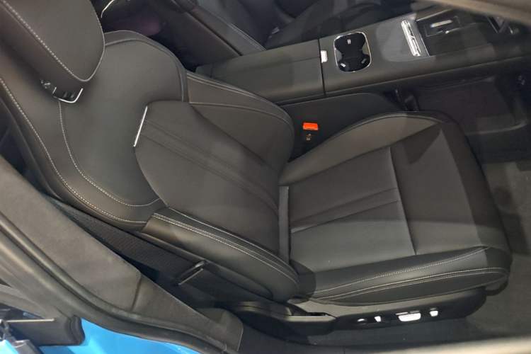 Used Xiaomi Auto SU7 2026 Model Pro Right Front Seat