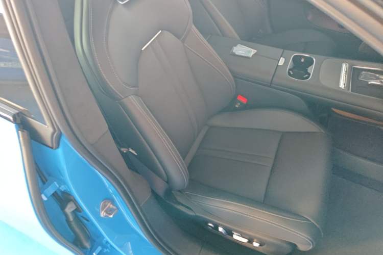 Used Xiaomi Auto SU7 2026 Model Pro Right Front Seat