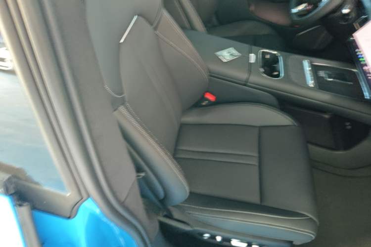 Used Xiaomi Auto SU7 2026 Model Pro Right Front Seat