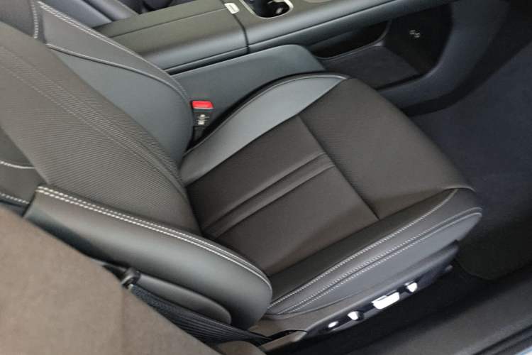Used Xiaomi Auto SU7 2026 Model Pro Right Front Seat