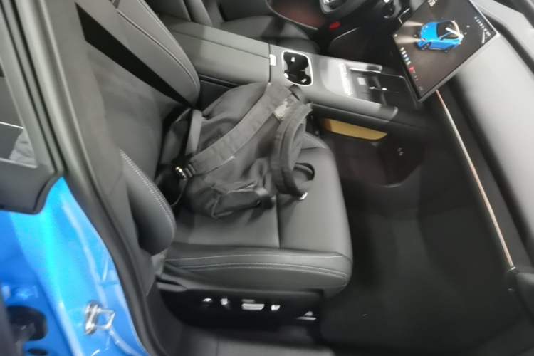 Used Xiaomi Auto SU7 2026 Model Pro Right Front Seat