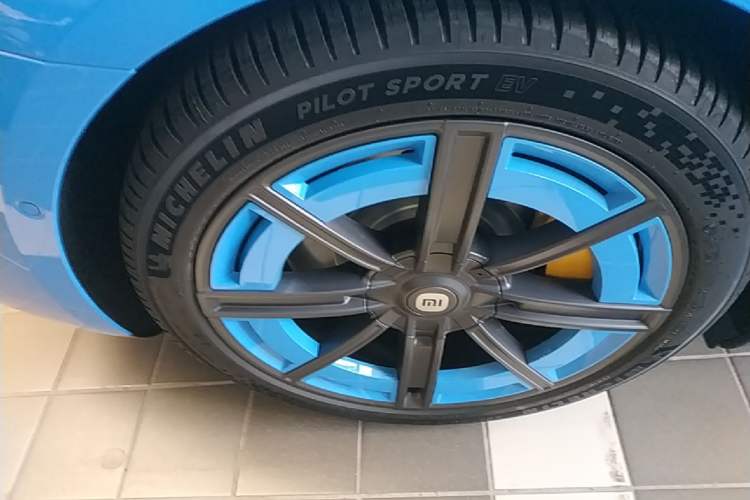 Used Xiaomi Auto SU7 2026 Model Pro Right Rear Wheel Hub