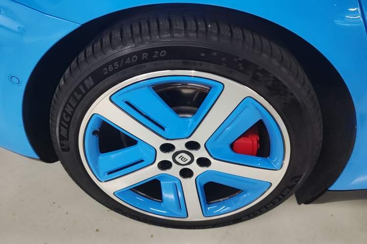 Used Xiaomi Auto SU7 2026 Model Max Right Rear Wheel Hub