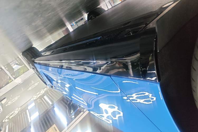 Used Xiaomi Auto SU7 2026 Model Standard Edition Right Side Sill