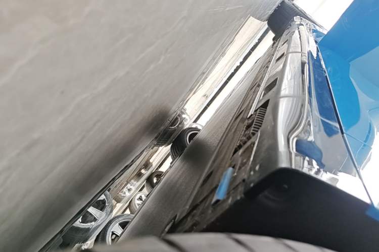 Used Xiaomi Auto SU7 2026 Model Standard Edition Right Side Sill