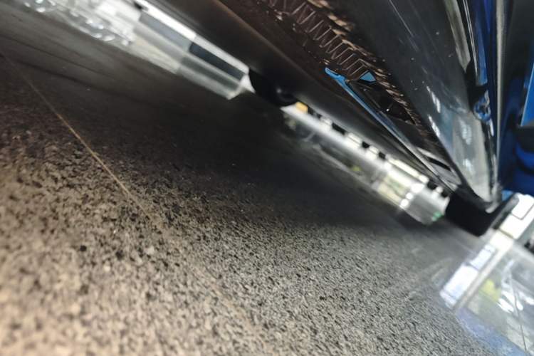Used Xiaomi Auto SU7 2026 Model Pro Right Side Sill