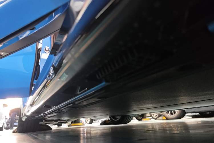 Used Xiaomi Auto SU7 2026 Model Pro Right Side Sill