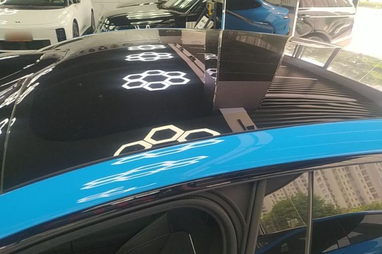 Used Xiaomi Auto SU7 2026 Model Standard Edition Roof