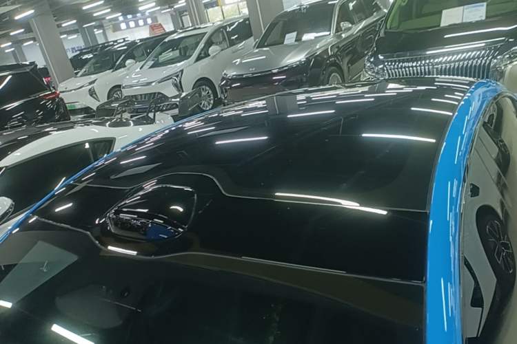 Used Xiaomi Auto SU7 2026 Model Standard Edition Roof