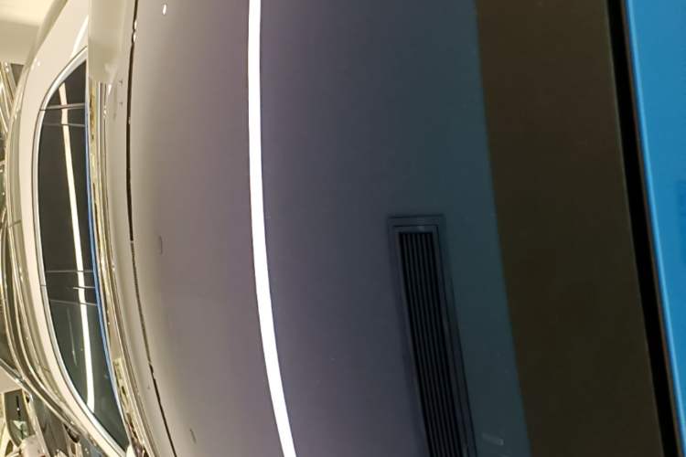 Used Xiaomi Auto SU7 2026 Model Standard Edition Roof
