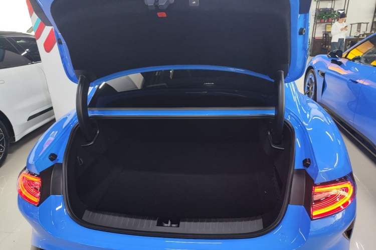 Used Xiaomi Auto SU7 2026 Model Pro Trunk