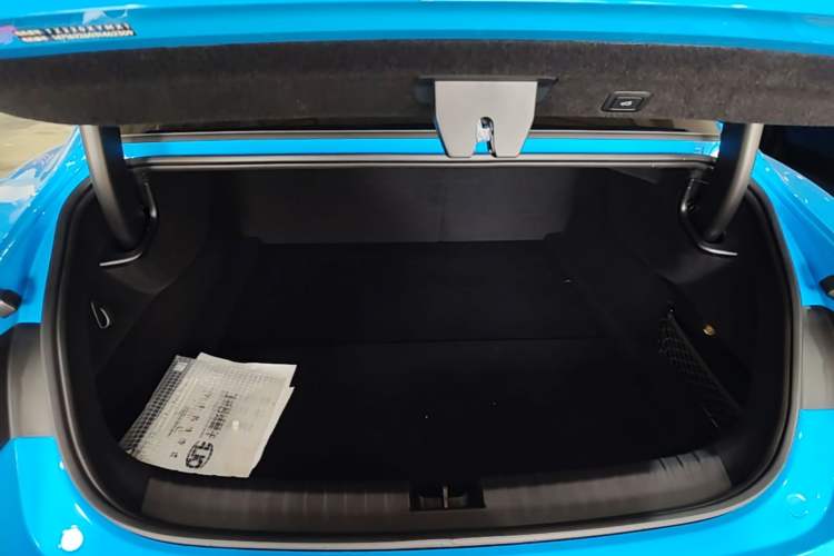 Used Xiaomi Auto SU7 2026 Model Pro Trunk