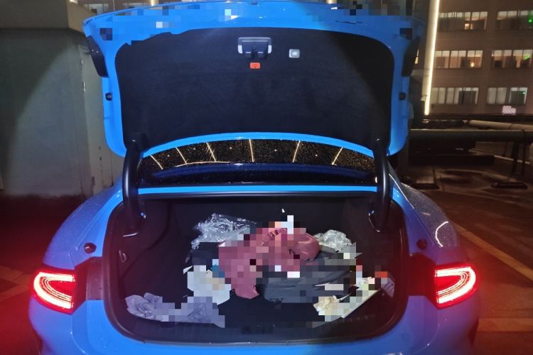 Used Xiaomi Auto SU7 2026 Model Standard Edition Trunk