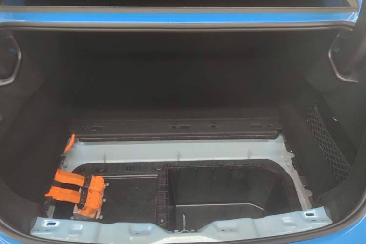 Used Xiaomi Auto SU7 2026 Model Pro Trunk