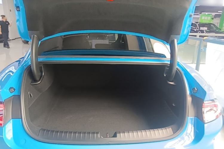 Used Xiaomi Auto SU7 2026 Model Pro Trunk