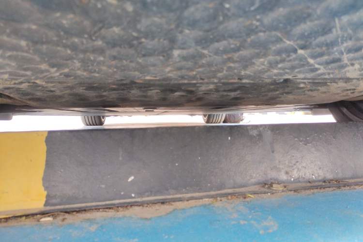 Used Xiaomi Auto SU7 2026 Model Pro Chassis Rear