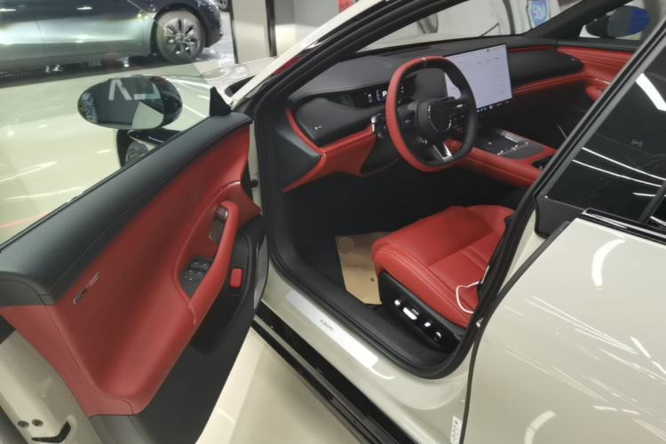 Used Xiaomi Auto SU7 2026 Model Standard Edition Driver Seat