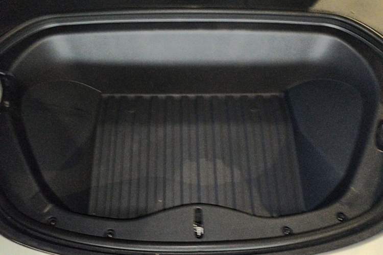 Used Xiaomi Auto SU7 2026 Model Max Engine Bay