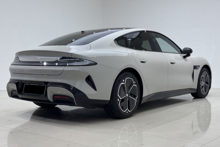 Used Xiaomi Auto SU7 2026 Model Standard Edition Exterior 2