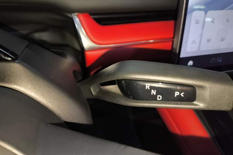 Used Xiaomi Auto SU7 2026 Model Standard Edition Gear Lever