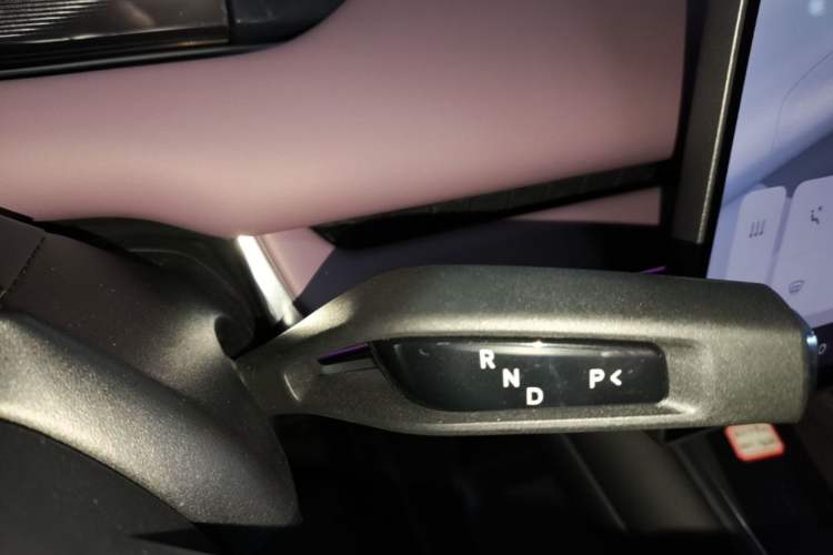 Used Xiaomi Auto SU7 2026 Model Standard Edition Gear Lever