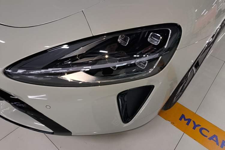 Used Xiaomi Auto SU7 2026 Model Standard Edition Left Front Headlight