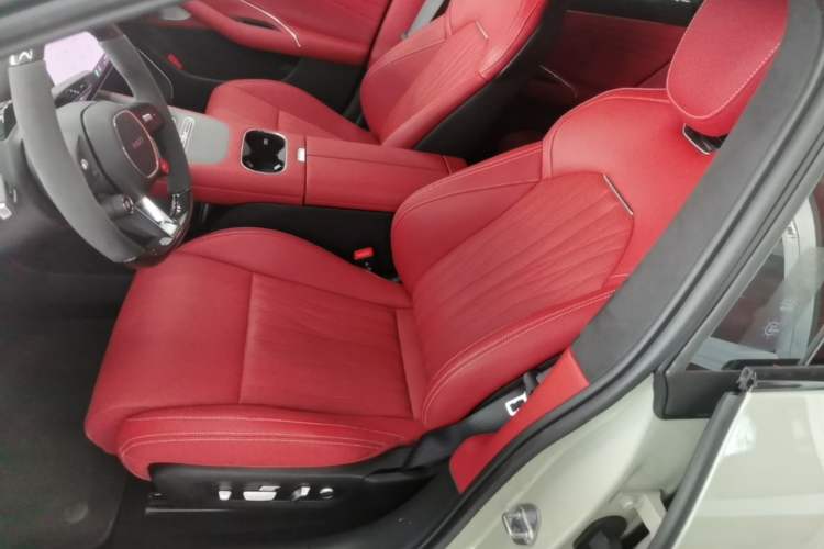 Used Xiaomi Auto SU7 2026 Model Max Left Front Seat