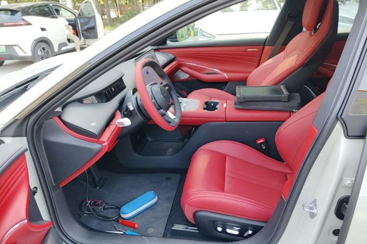 Used Xiaomi Auto SU7 2026 Model Pro Left Front Seat