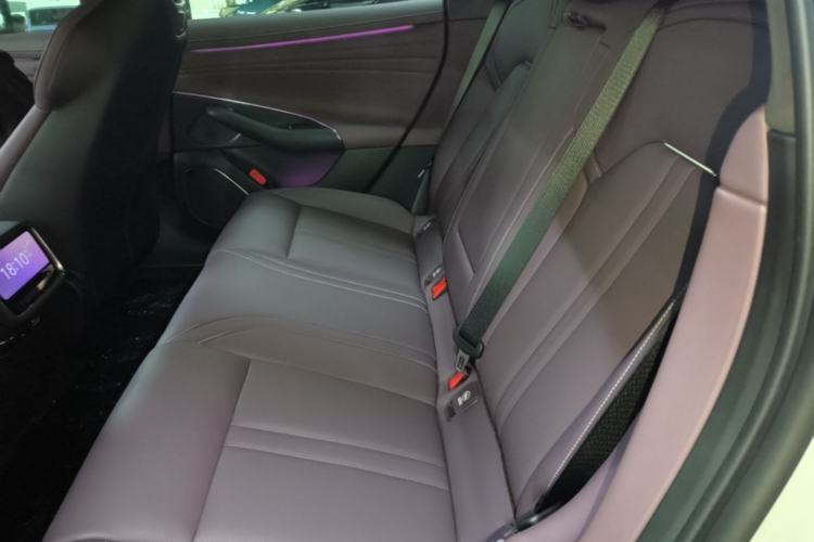 Used Xiaomi Auto SU7 2026 Model Standard Edition Left Rear Seat