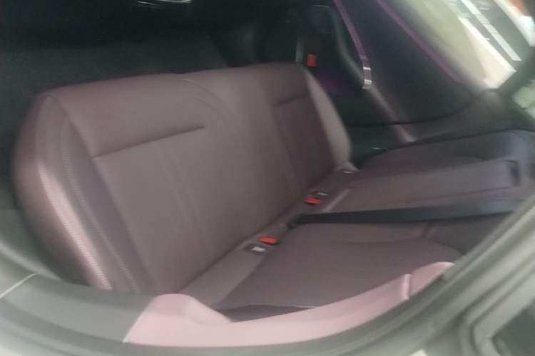Used Xiaomi Auto SU7 2026 Model Standard Edition Left Rear Seat