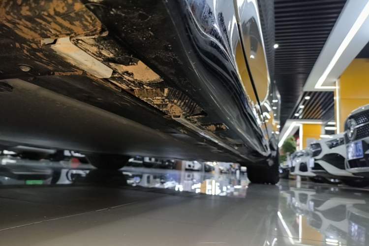 Used Xiaomi Auto SU7 2026 Model Standard Edition Left Side Sill