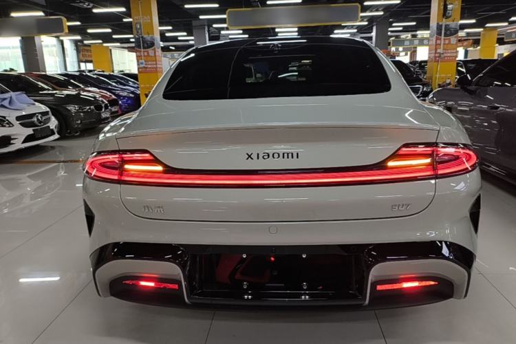 Used Xiaomi Auto SU7 2026 Model Standard Edition Rear