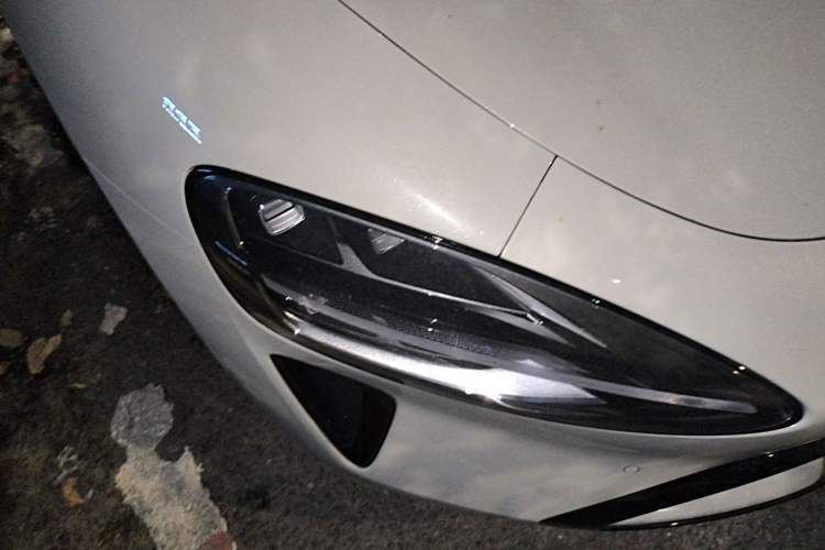 Used Xiaomi Auto SU7 2026 Model Max Right Front Headlight
