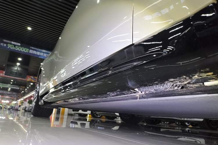 Used Xiaomi Auto SU7 2026 Model Standard Edition Right Side Sill