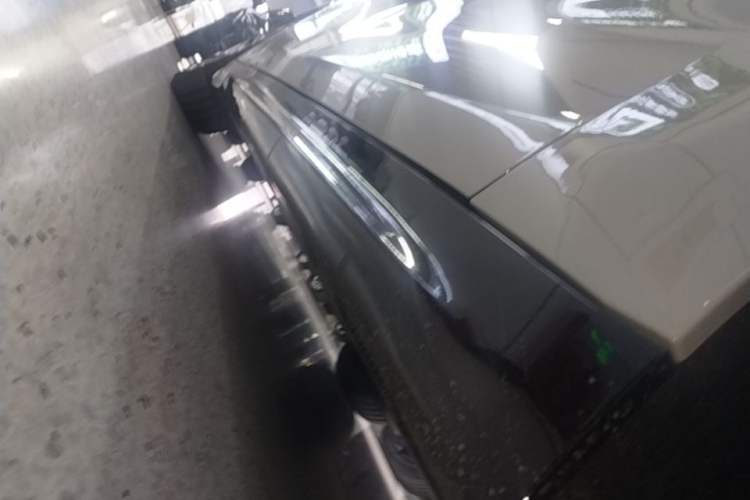 Used Xiaomi Auto SU7 2026 Model Standard Edition Right Side Sill