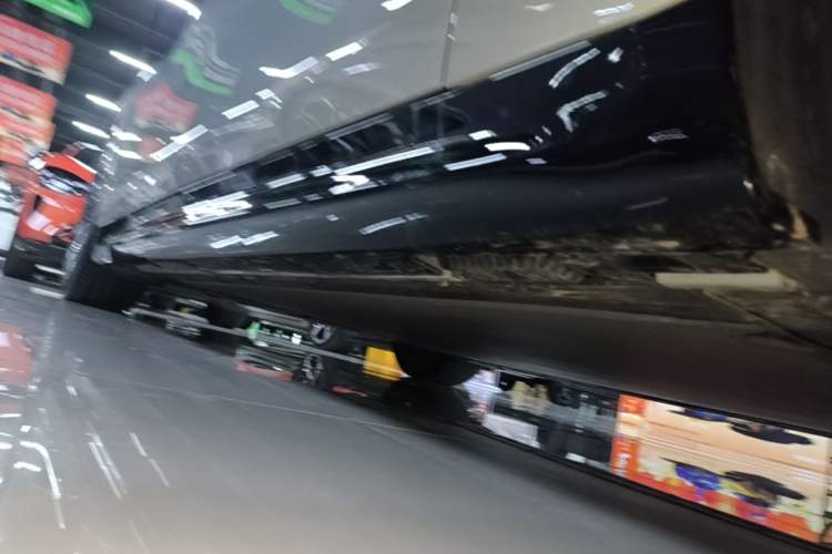Used Xiaomi Auto SU7 2026 Model Standard Edition Right Side Sill
