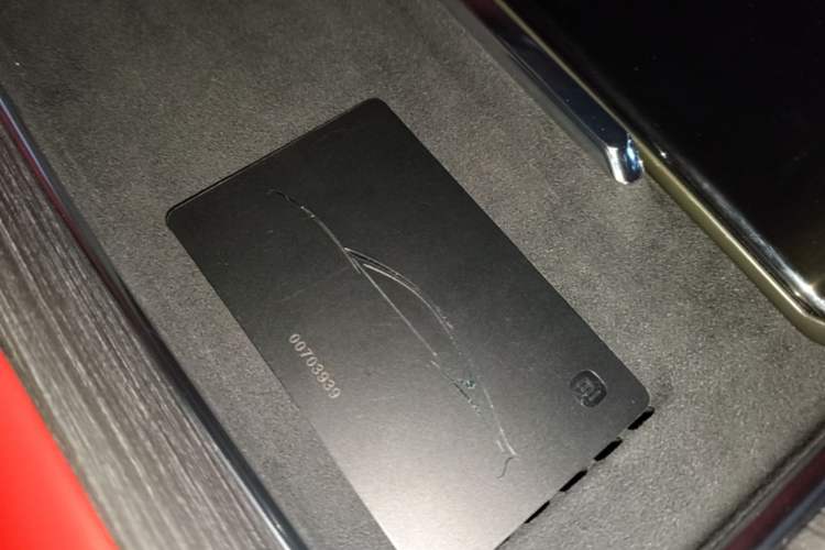 Used Xiaomi Auto SU7 2026 Model Standard Edition Vehicle Key