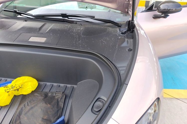 Used Xiaomi Auto SU7 2026 Model Pro Engine Bay Left