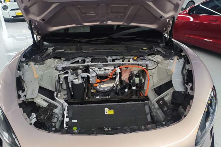 Used Xiaomi Auto SU7 2026 Model Max Engine Bay