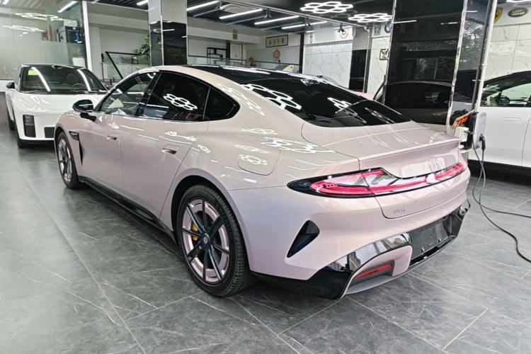 Used Xiaomi Auto SU7 2026 Model Standard Edition Exterior 2